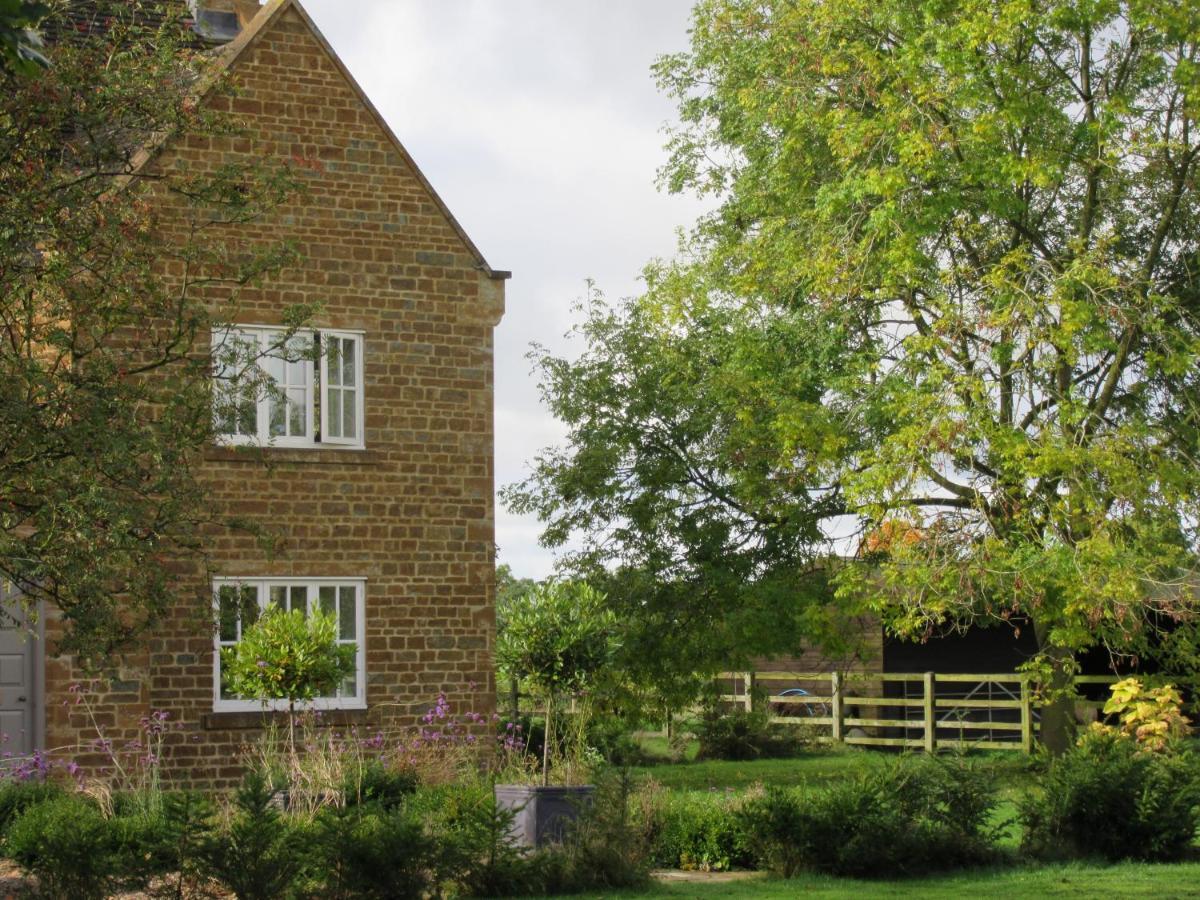 Weston Hill Farm Bed and Breakfast Moreton Pinkney Esterno foto
